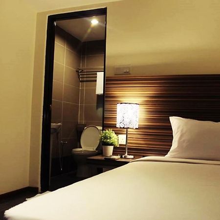 Hotel Sara'S Inn, Shah Alam Eksteriør billede