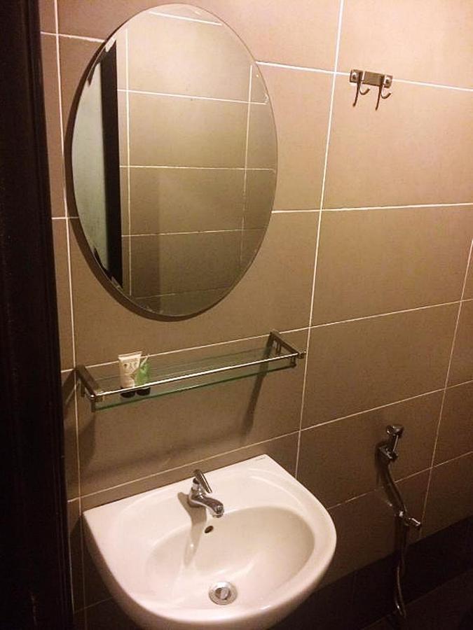 Hotel Sara'S Inn, Shah Alam Eksteriør billede